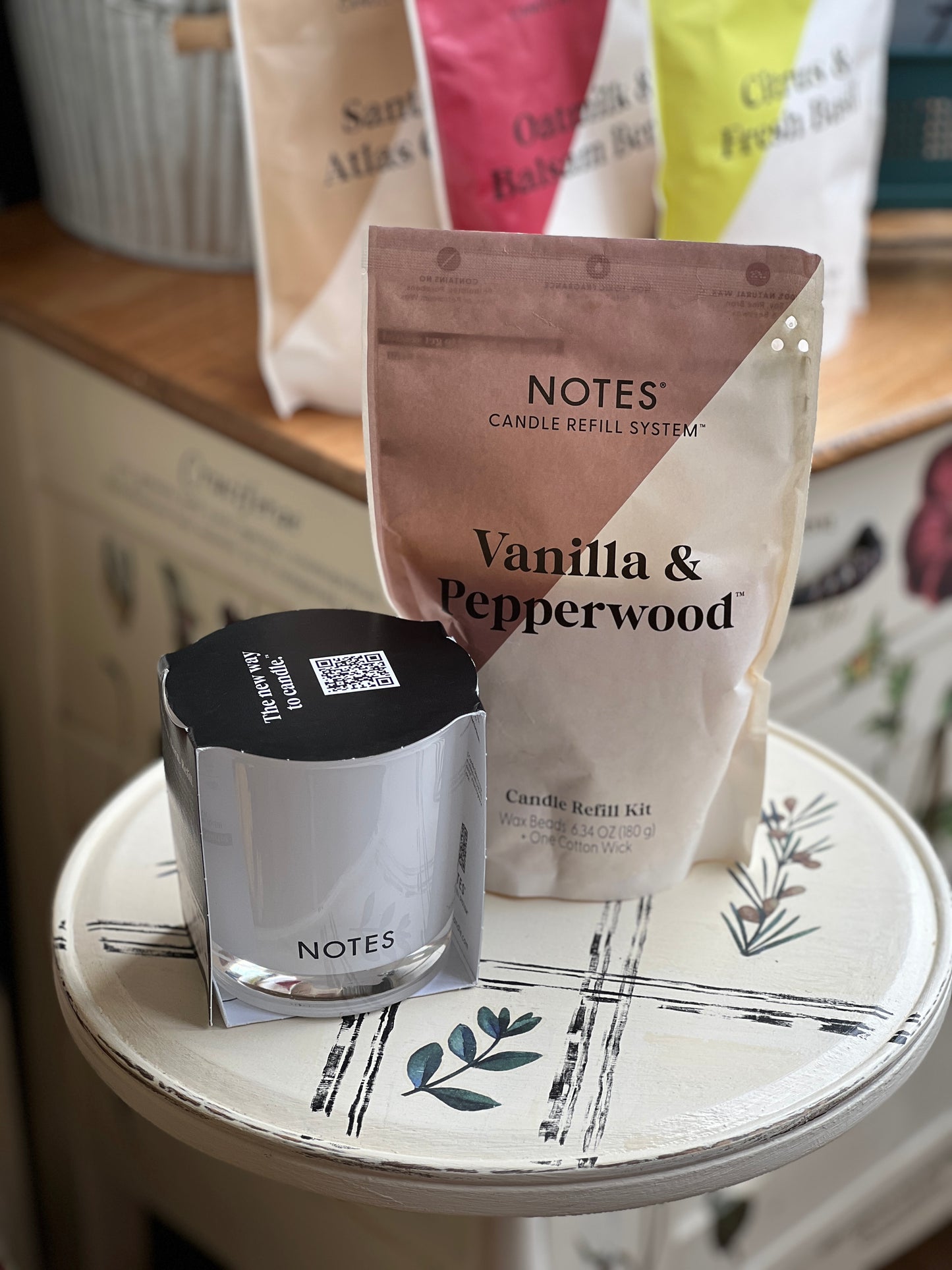 Notes Candle Refill System and glass container